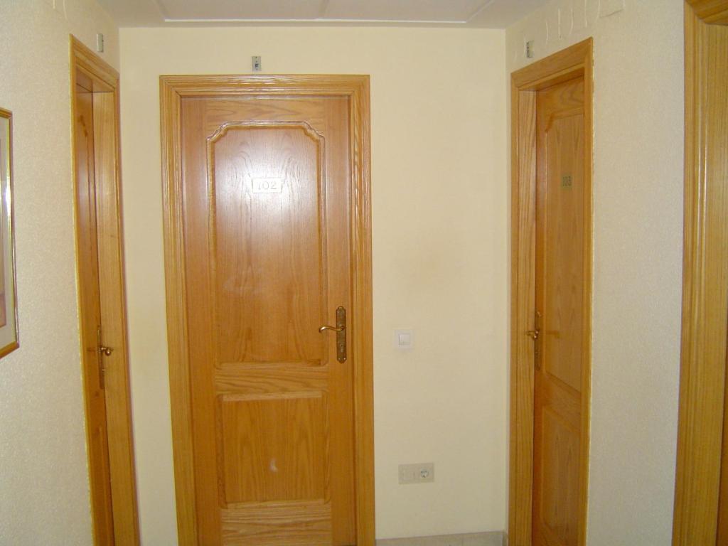 Hotel Lazaro Calamocha Εξωτερικό φωτογραφία